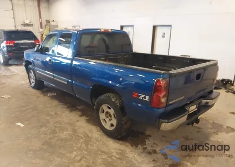 2003 Chevrolet Silverado 1500 Ls z USA, uszkodzony, nr VIN 1GCEK19T33E201661